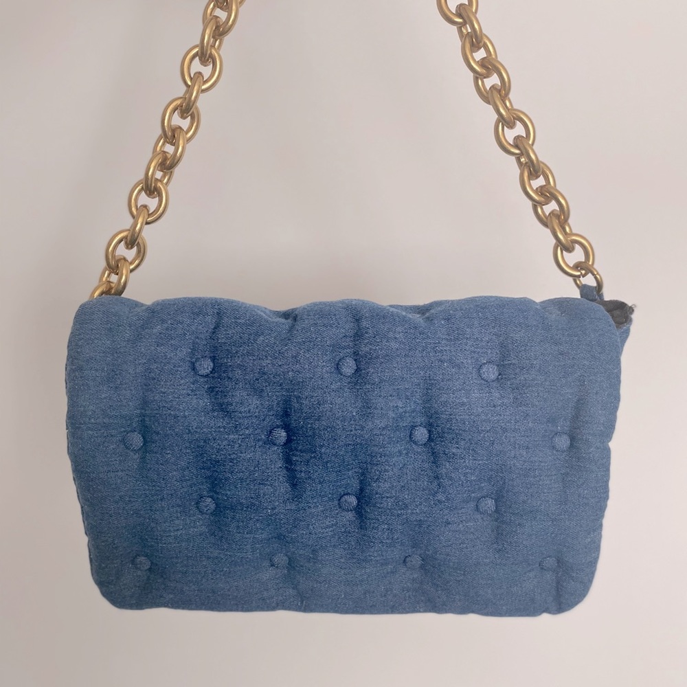 Chain-link denim shoulder bag